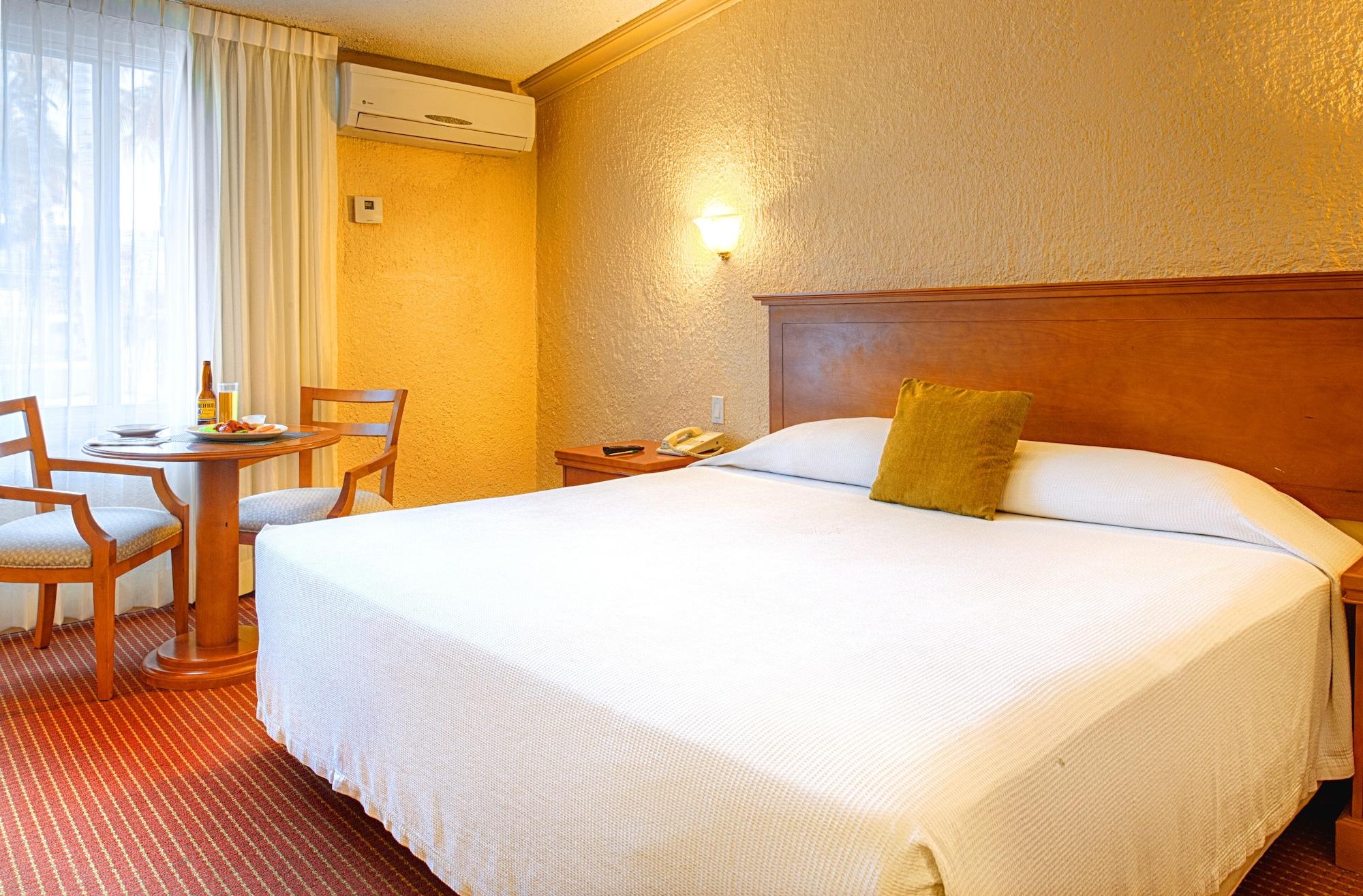 Araiza Palmira Hotel Y Centro De Convenciones Ла-Пас Экстерьер фото