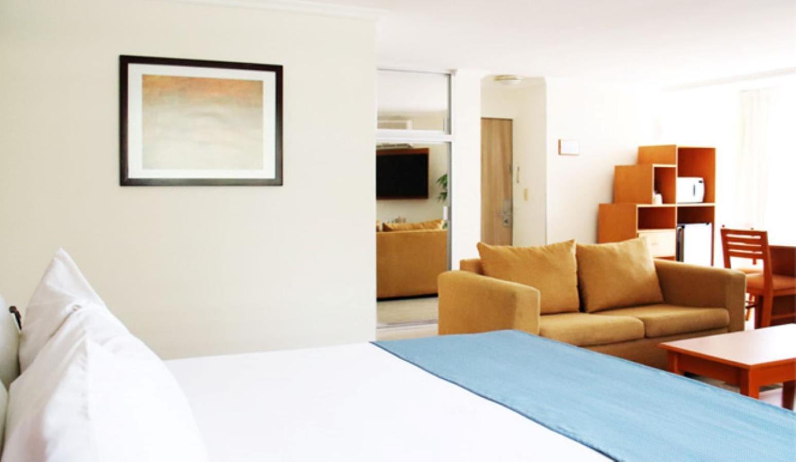 Araiza Palmira Hotel Y Centro De Convenciones Ла-Пас Экстерьер фото